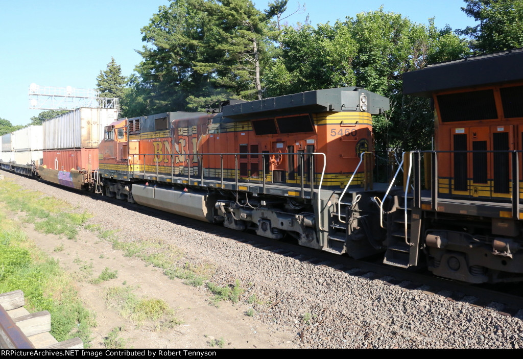 BNSF 5460